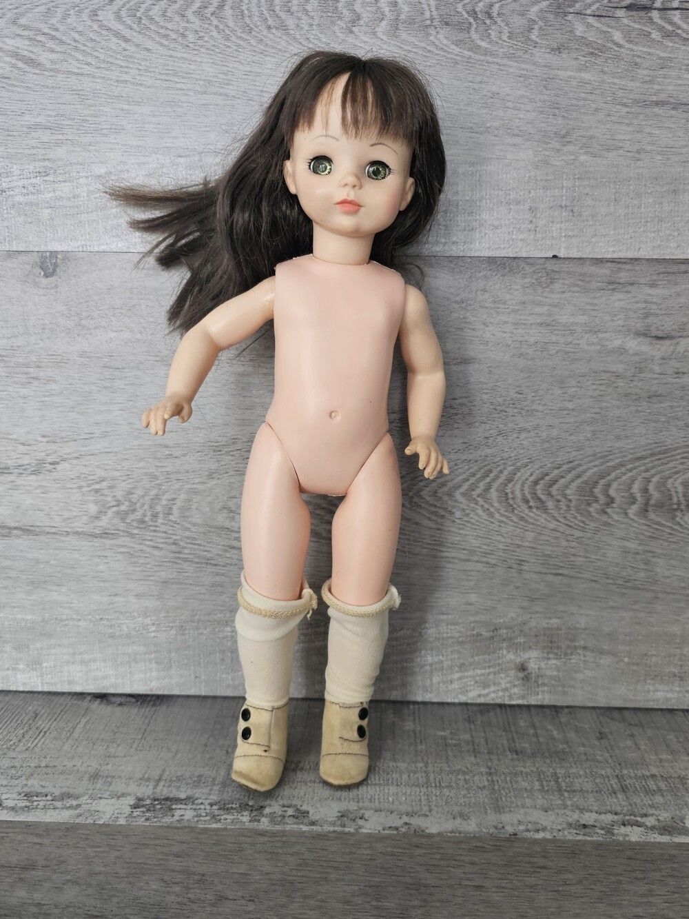 Vintage 13" Madame Alexander 1965 Doll Girl Brunette Hair Green Eyes